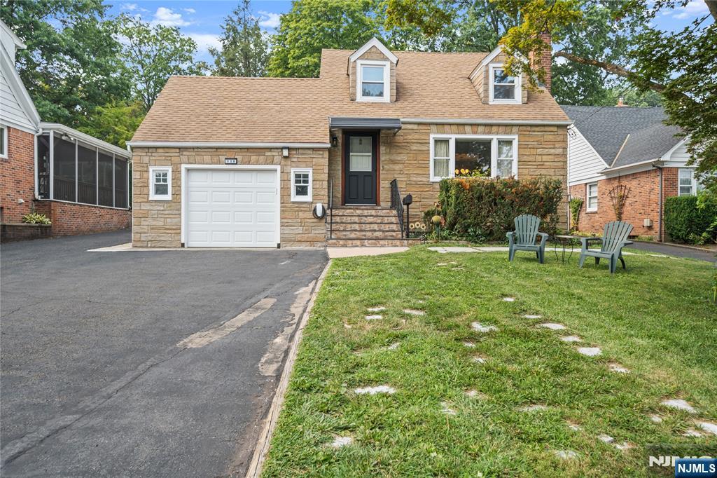 338 Mount Prospect Avenue,Clifton, NJ 07012