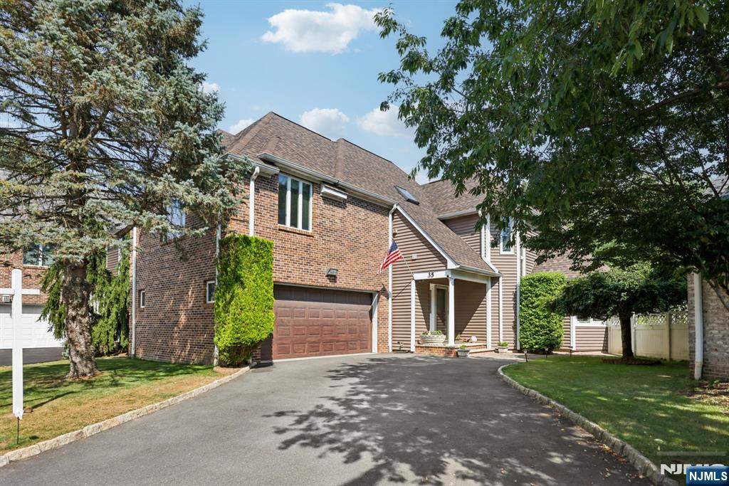 35 Turnberry Road,Little Falls, NJ 07424