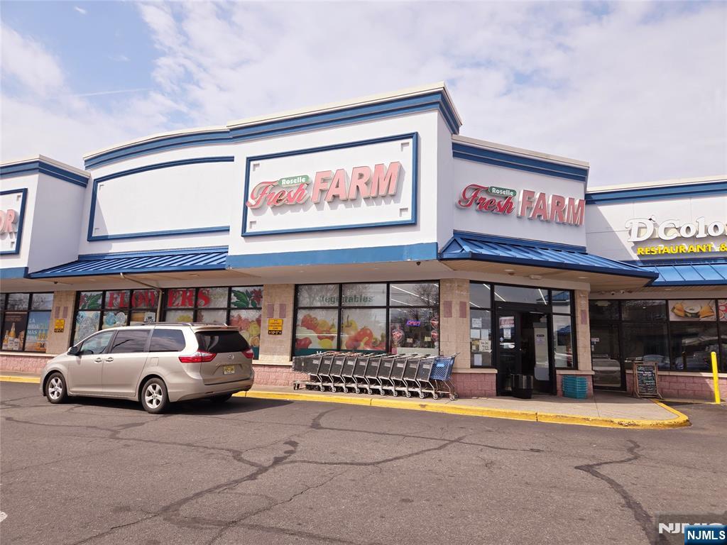711 1st Avenue,Roselle, NJ 07203