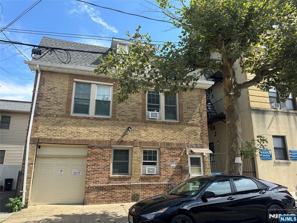 7108 Hudson Avenue,North Bergen, NJ 07047