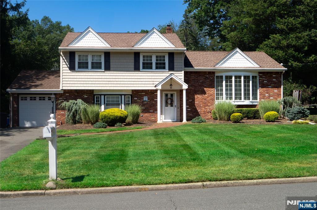 36 Deer Trail Road,Hillsdale, NJ 07642