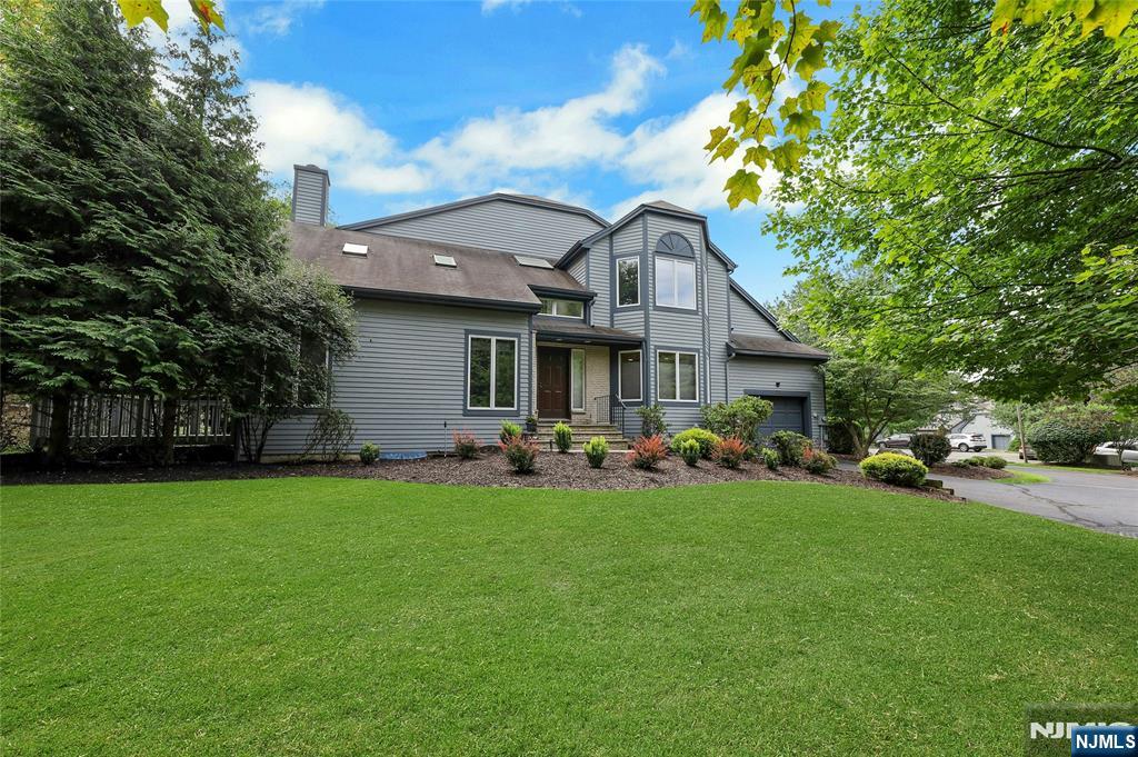 24 Fair Ridge Court,Wayne, NJ 07470