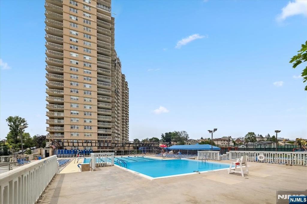 555 North Avenue,Fort Lee, NJ 07024
