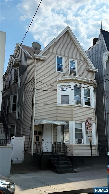 204 Governor Street,Paterson, NJ 07501