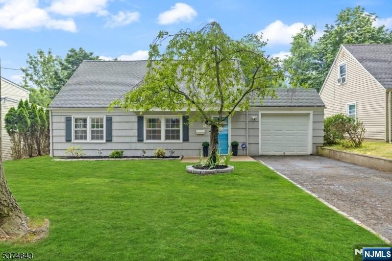 50 Nestro Road,West Orange, NJ 07052