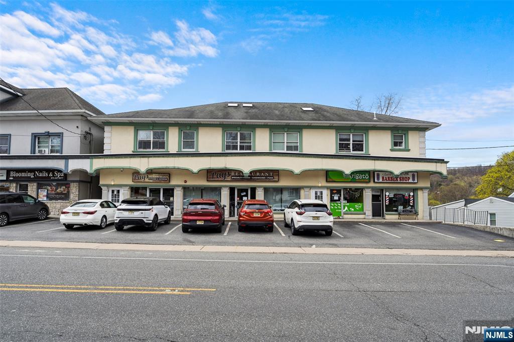 581 High Mountain Road,North Haledon, NJ 07508