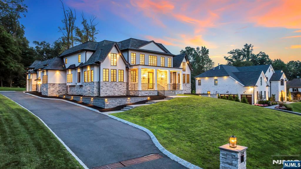 12A Hamilton Drive West ,North Caldwell, NJ 07006