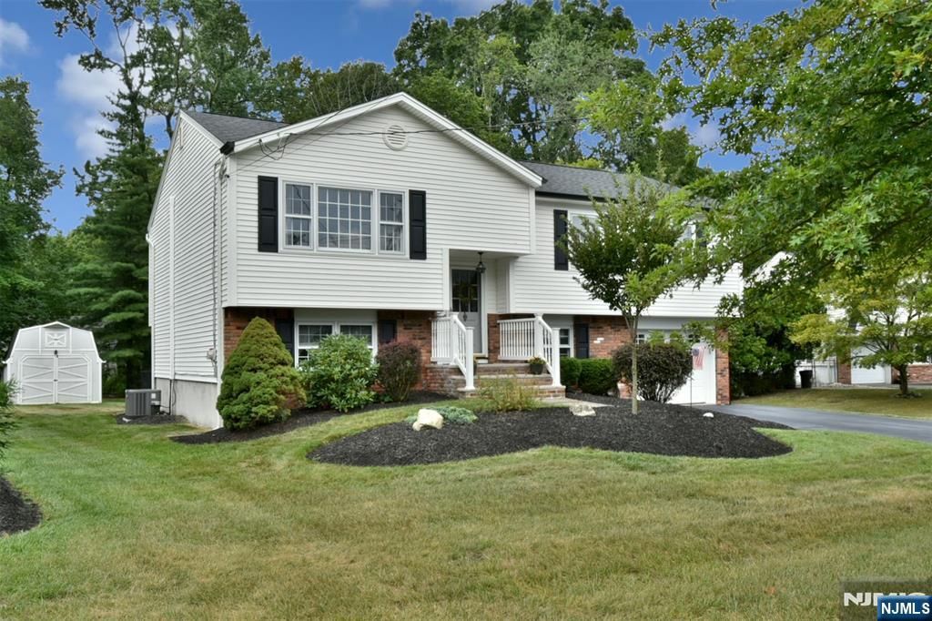 5 Richard Court,Butler Borough, NJ 07405