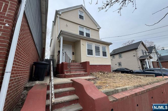 572 Christopher Street,Orange, NJ 07050