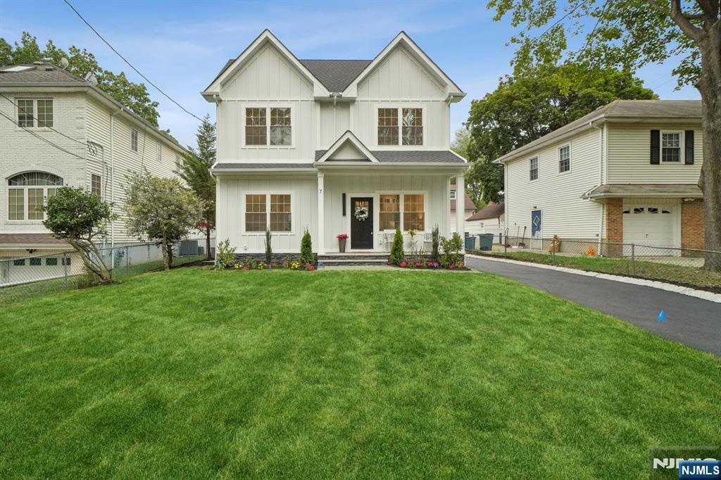7 Franklin Avenue,Livingston, NJ 07039
