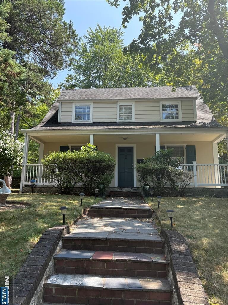 105 Reldyes Avenue,Leonia, NJ 07605