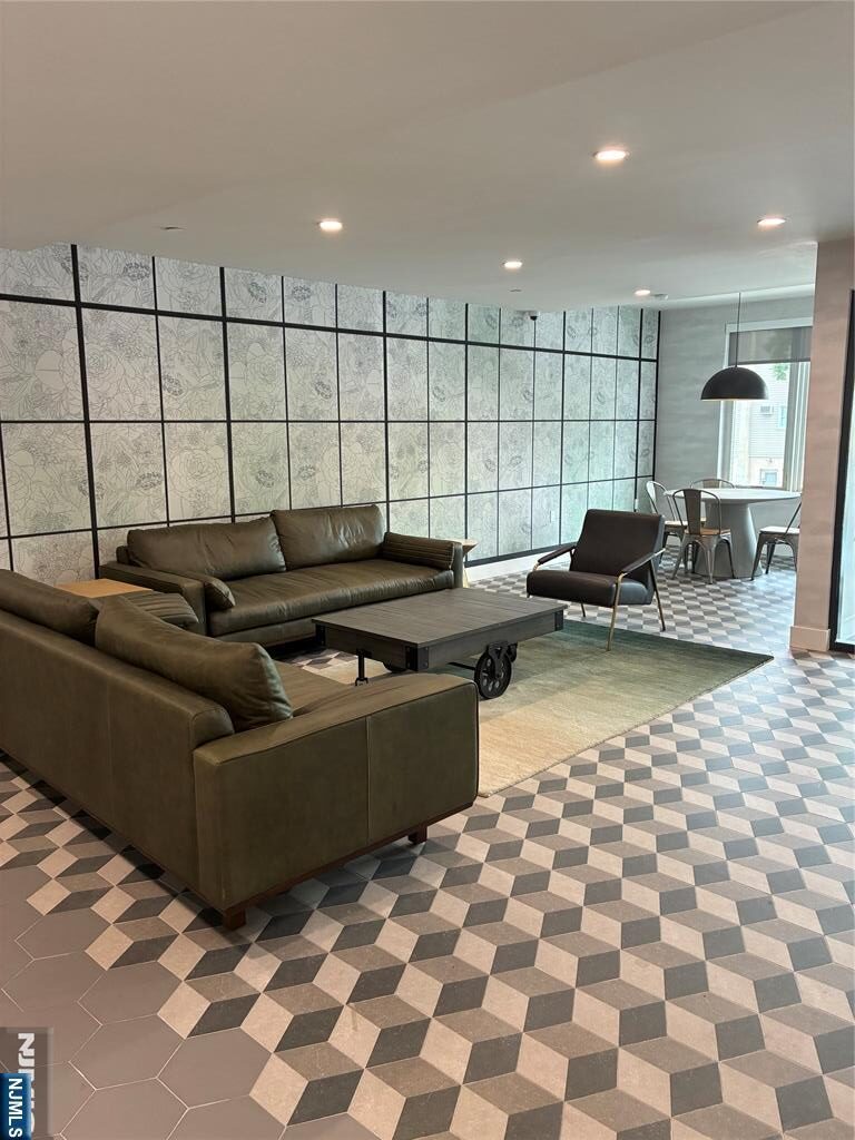 1435 51st Street,North Bergen, NJ 07047