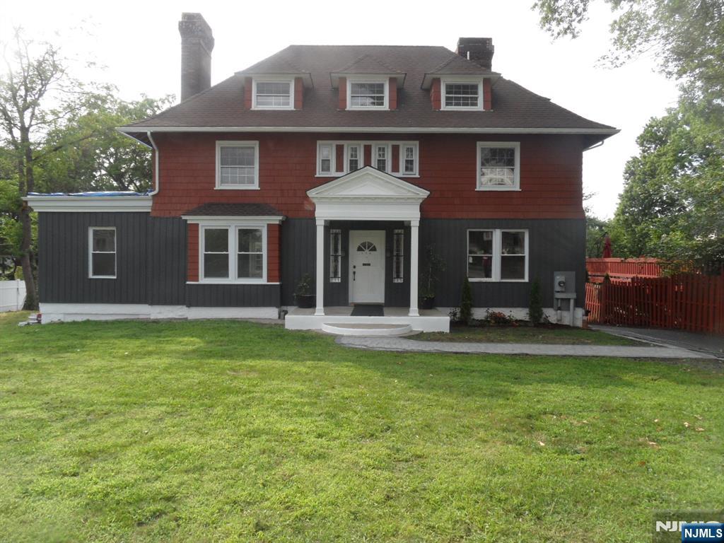 135 Munn Avenue,East Orange, NJ 07018