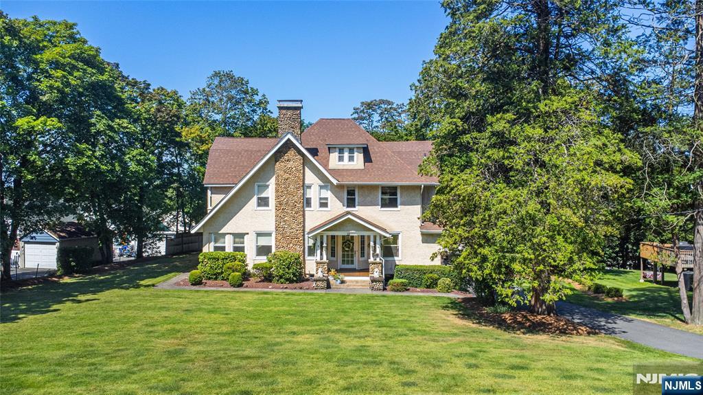 11 Hillcrest Road,Caldwell, NJ 07006