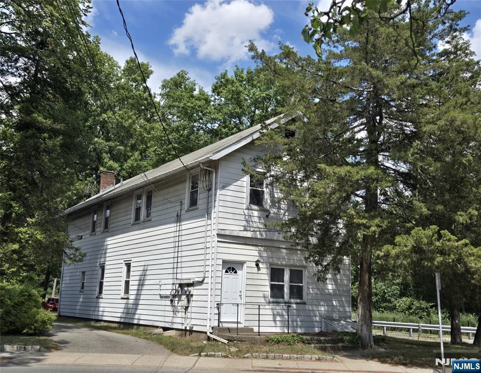 128 Newark Pompton Turnpike,Pequannock Township, NJ 07440