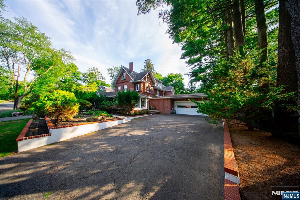 21 Meadow Street,Demarest, NJ 07627