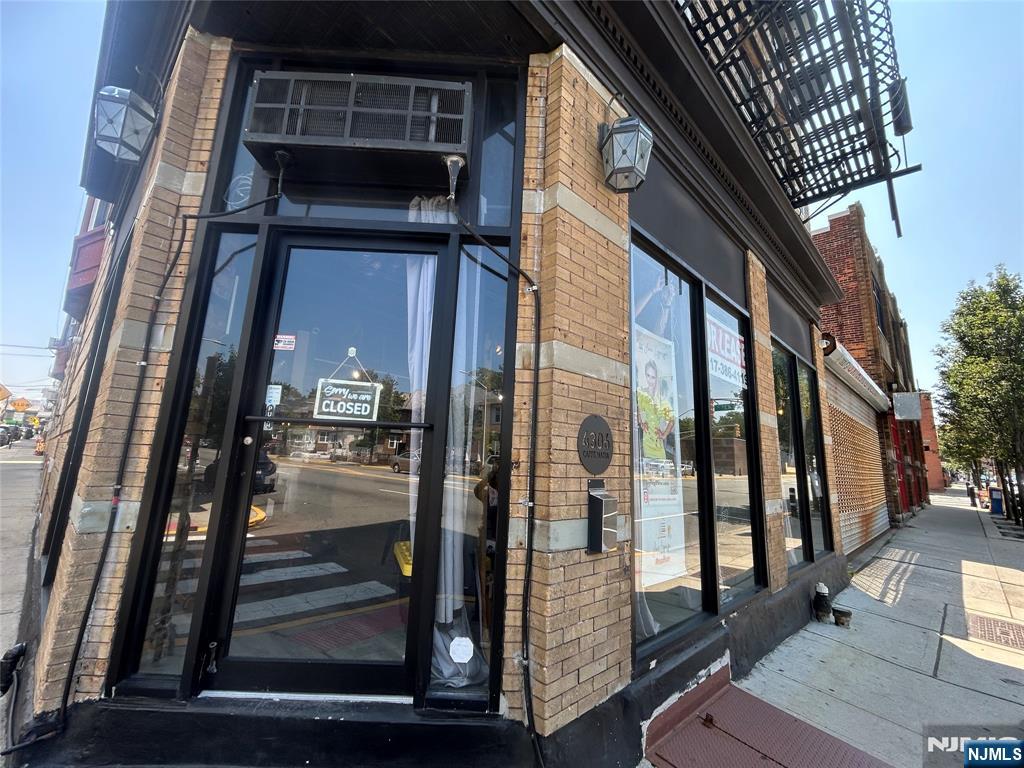 4306 Kennedy Boulevard,Union City, NJ 07087