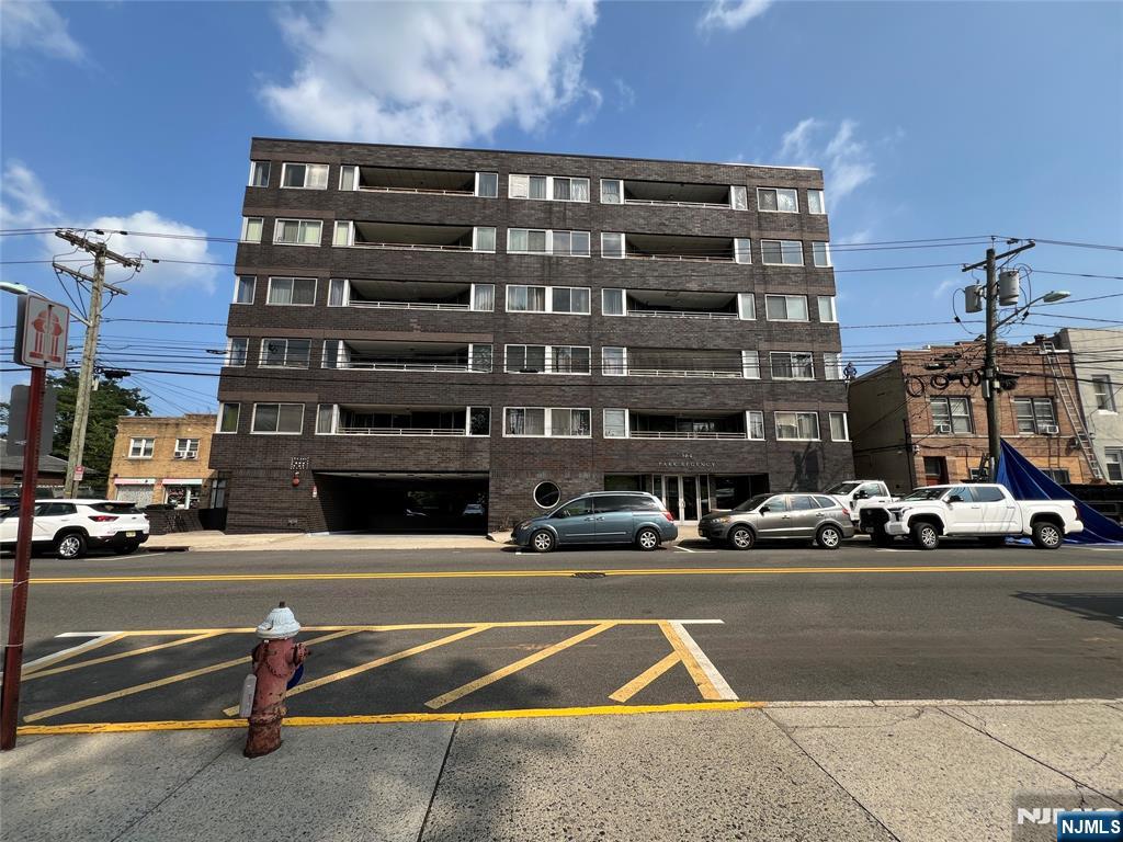 364 Palisade Avenue,Cliffside Park, NJ 07010
