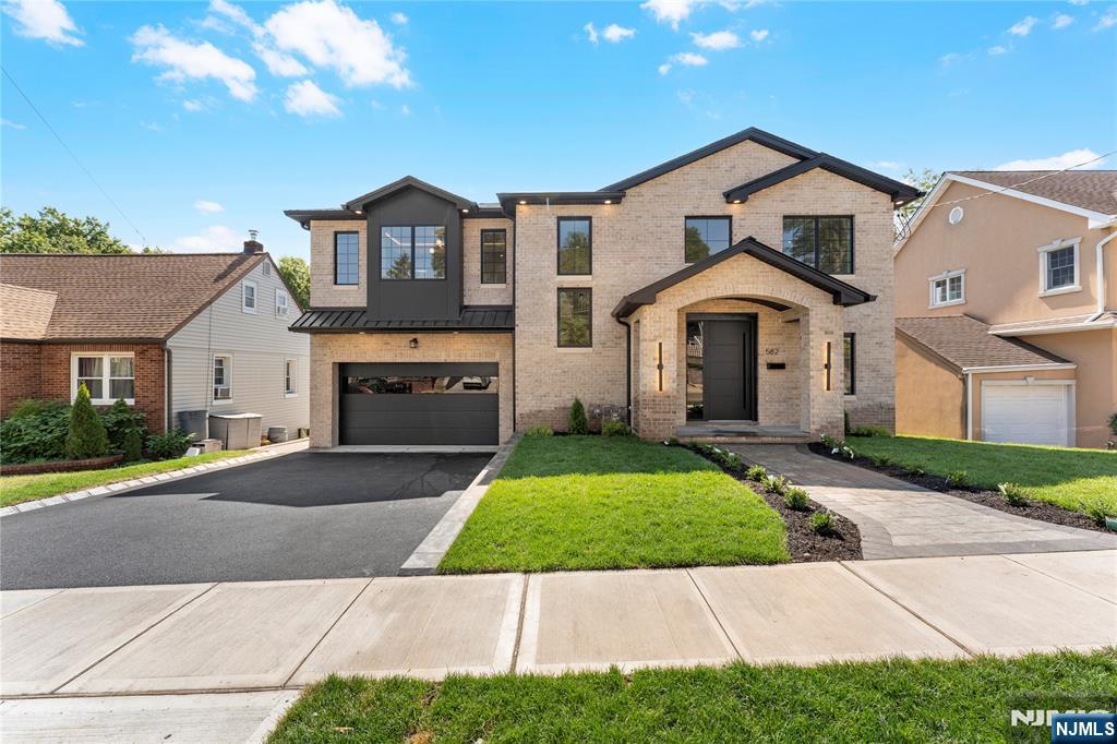 582 Morse Avenue,Ridgefield, NJ 07657