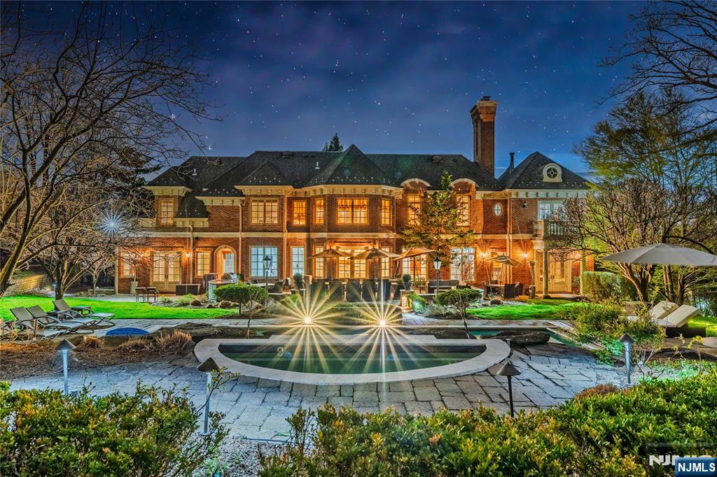 121 Churchill Road,Tenafly, NJ 07670