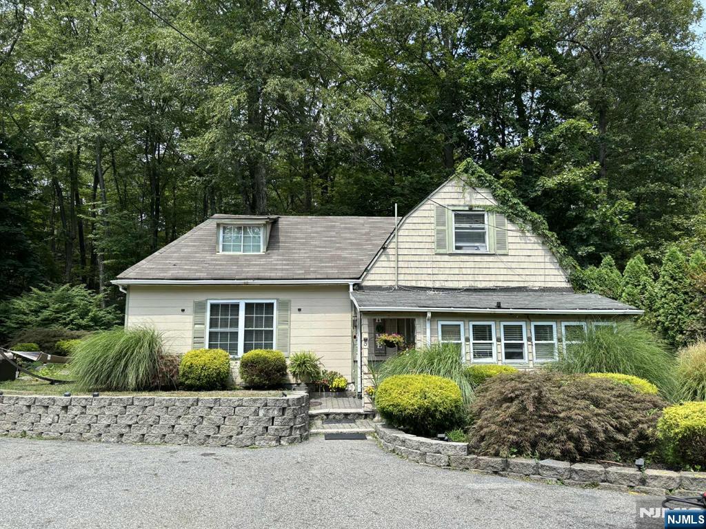 5 Old Gormely Lane,Kinnelon Borough, NJ 07405