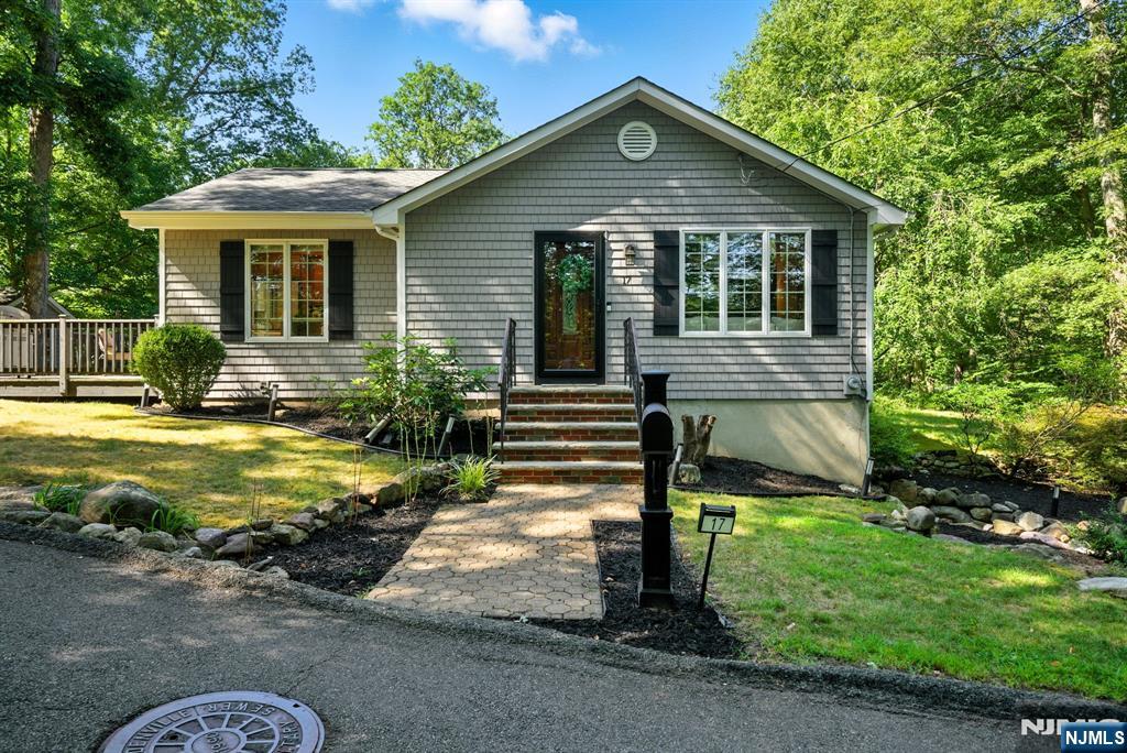17 Rockaway Avenue,Denville Township, NJ 07834