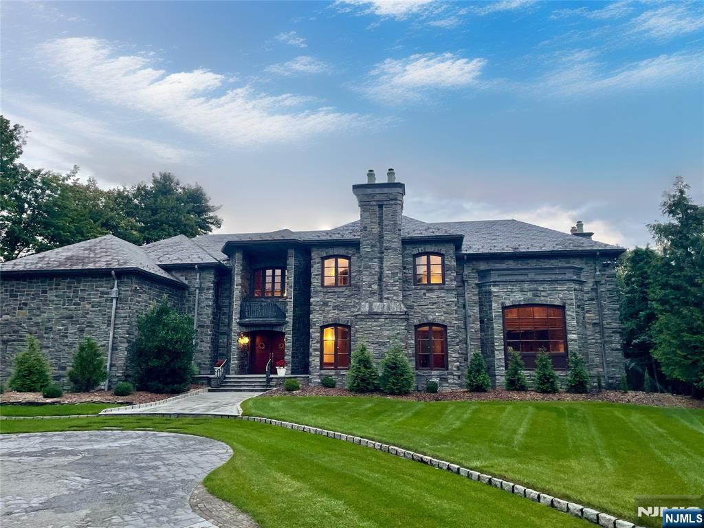 64 Stony Ridge Road,Saddle River, NJ 07458