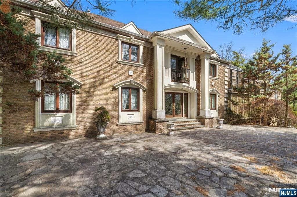 12 Saddle River Road,Saddle River, NJ 07458