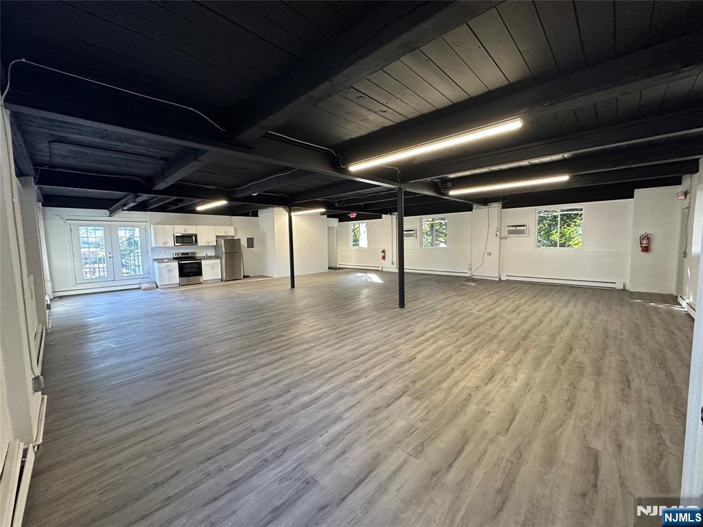 40 Essex ,Rochelle Park, NJ 07662