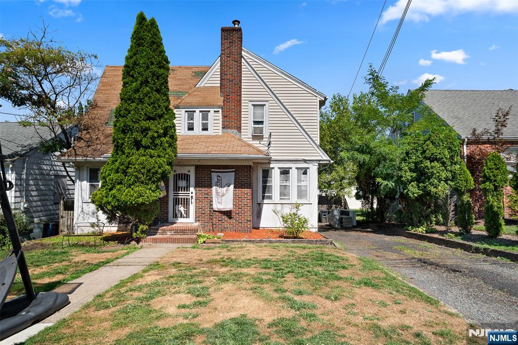 21 Robertson Road,West Orange, NJ 07052