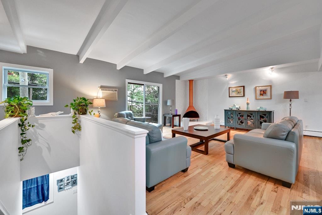 2200 Paterson Plank Road,North Bergen, NJ 07047