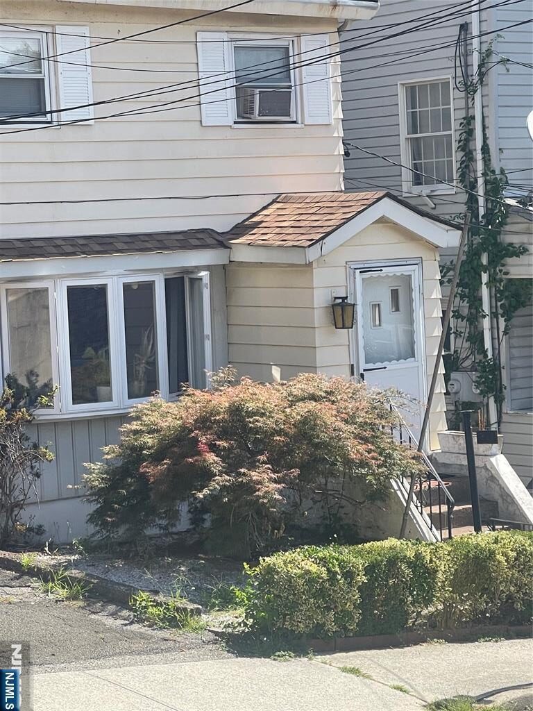 14 Palisade Terrace,Edgewater, NJ 07020