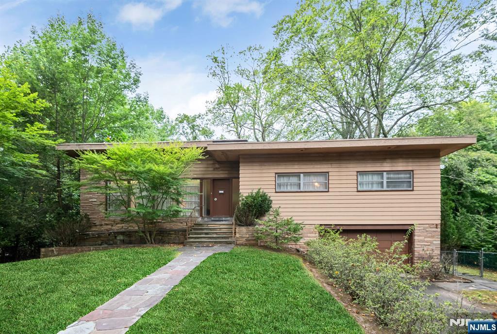 430 Elkwood ,Englewood, NJ 07631