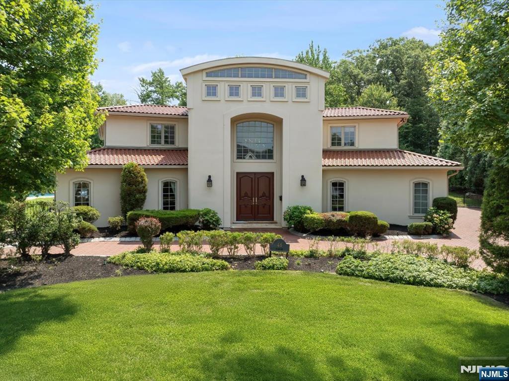 46 Jean Drive,Englewood Cliffs, NJ 07632
