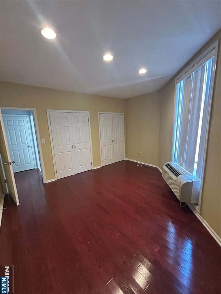 50 Pine ,Montclair, NJ 07042