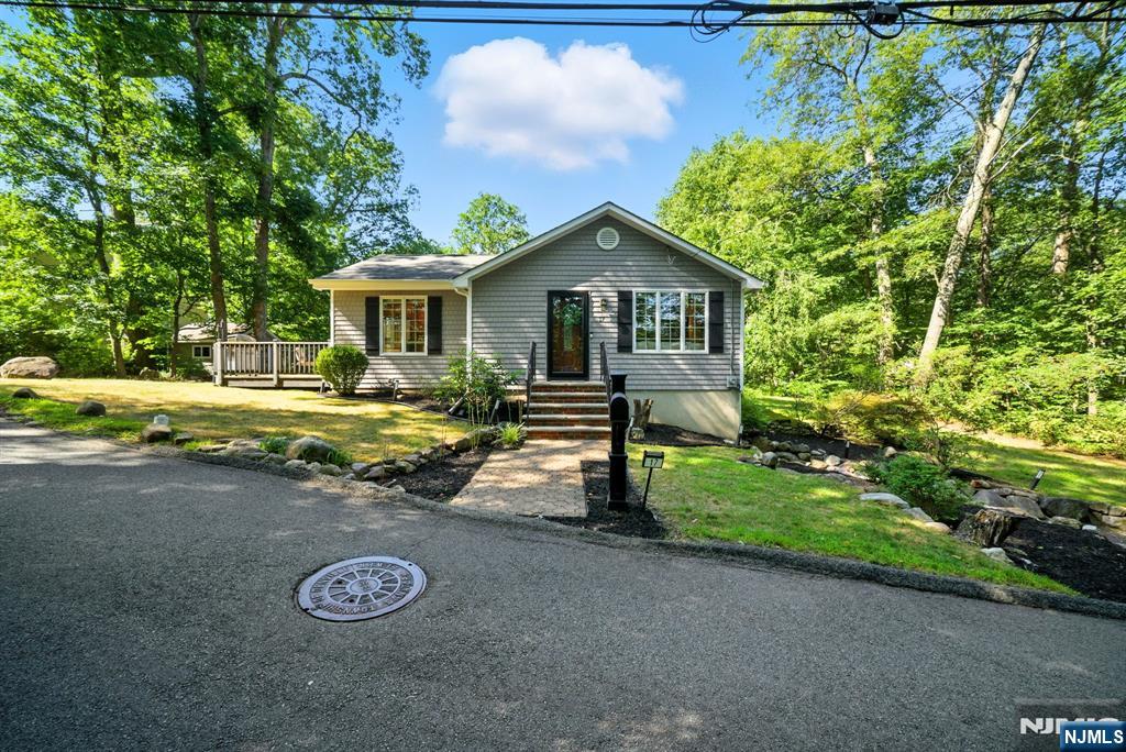 17 Rockaway Avenue,Denville Township, NJ 07834