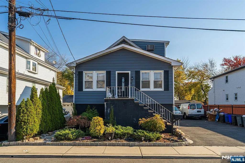 28 Sabina Street,Little Ferry, NJ 07643