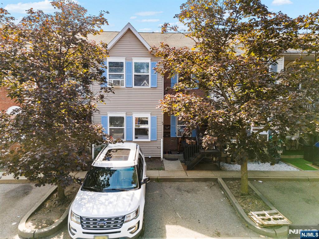 48 Ann Street,Paterson, NJ 07501