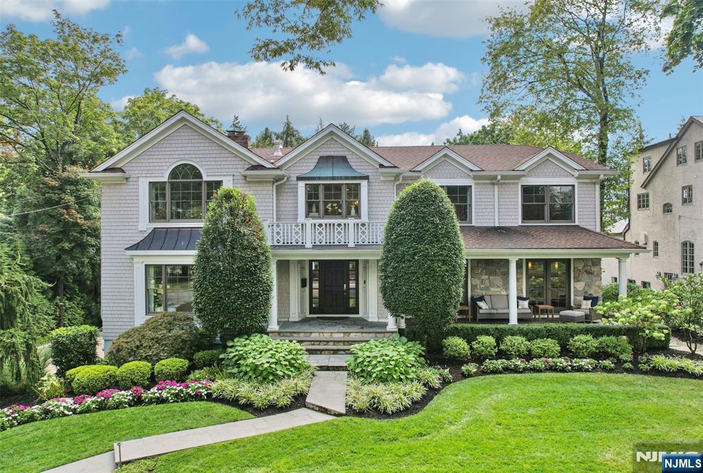 237 Mountain Avenue,Ridgewood, NJ 07450