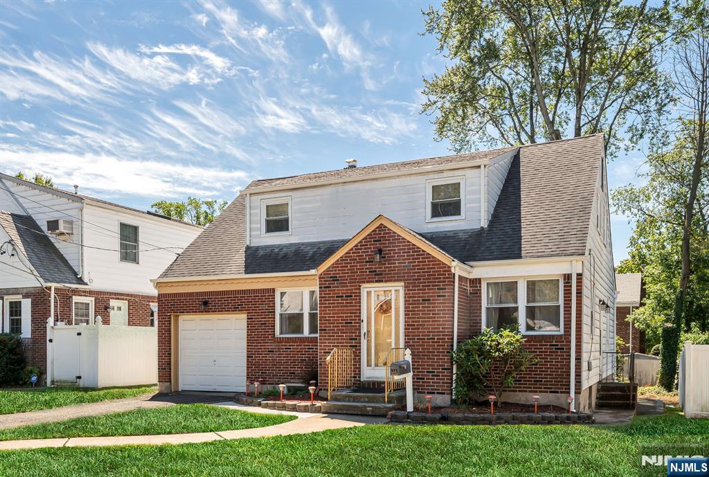 34 Bennett Road,Teaneck, NJ 07666