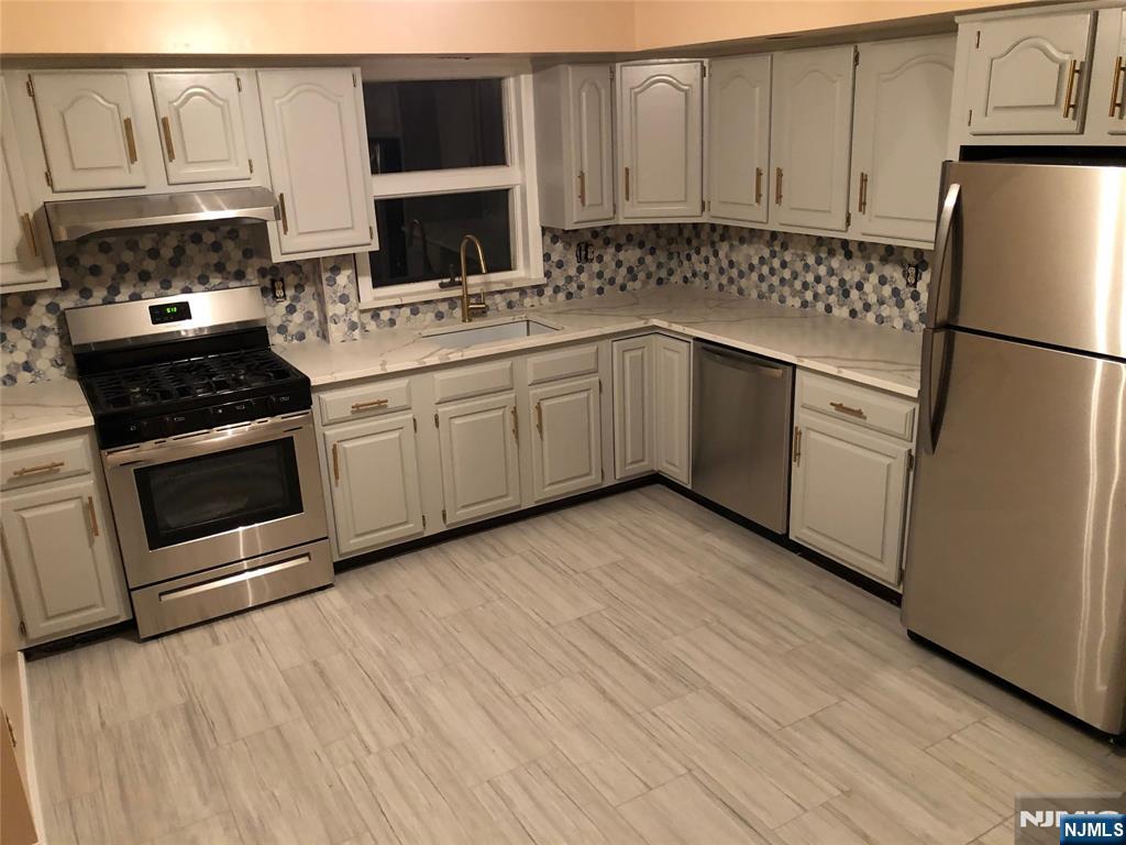 315 Chase Avenue,Lyndhurst, NJ 07071