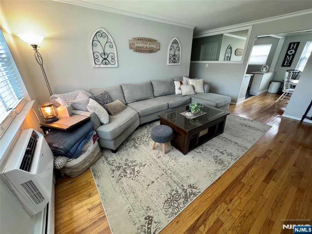 35 Atherton Court,Wayne, NJ 07470