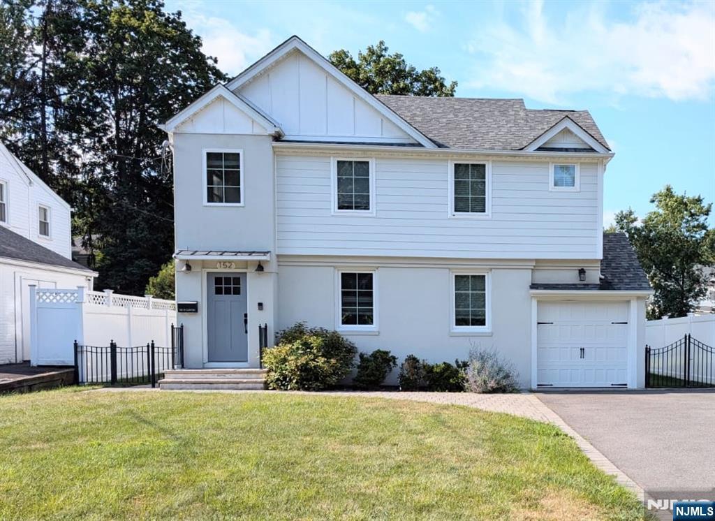 152 Clinton Avenue,Tenafly, NJ 07670