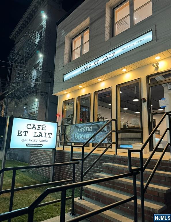 486 Main Street,Fort Lee, NJ 07024