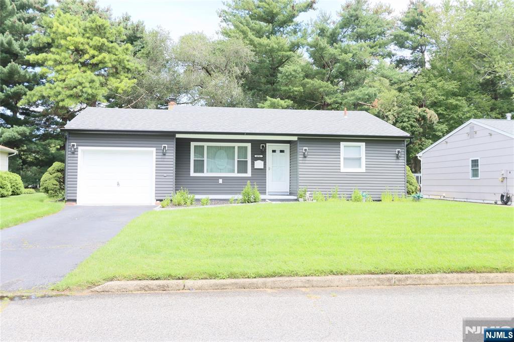 1074 Edgebrook Drive,Toms River, NJ 08757