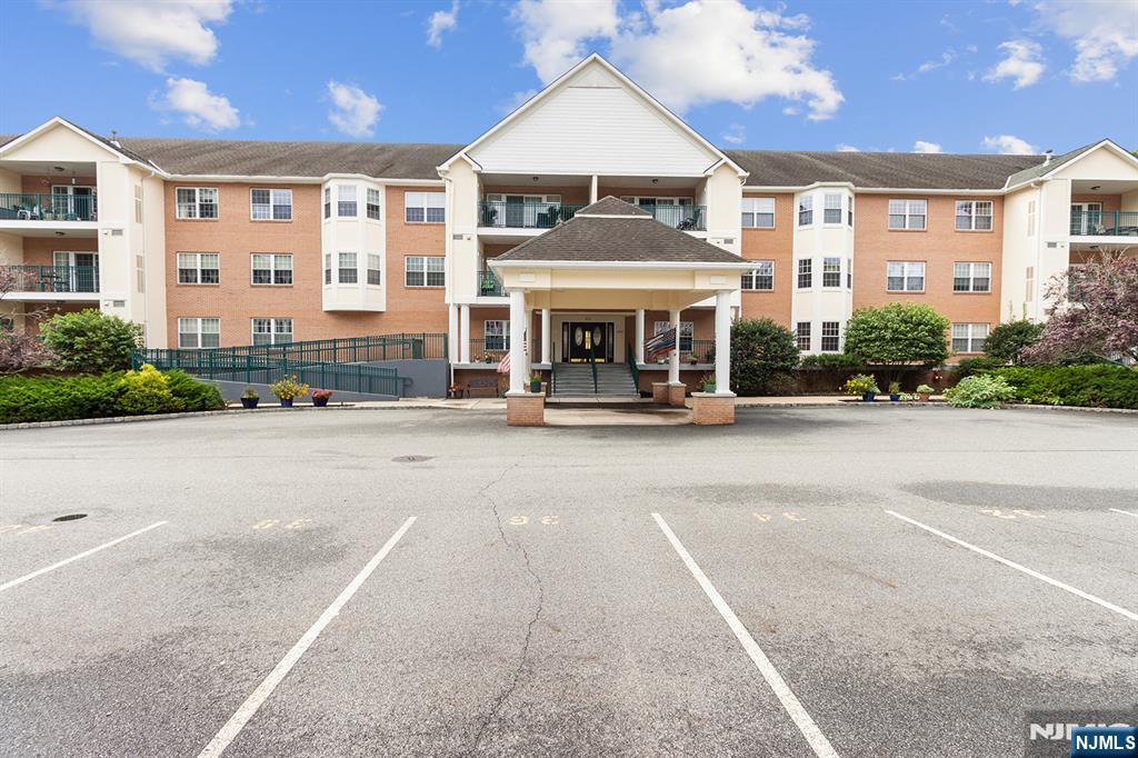 401 Dercole Court,Norwood, NJ 07648