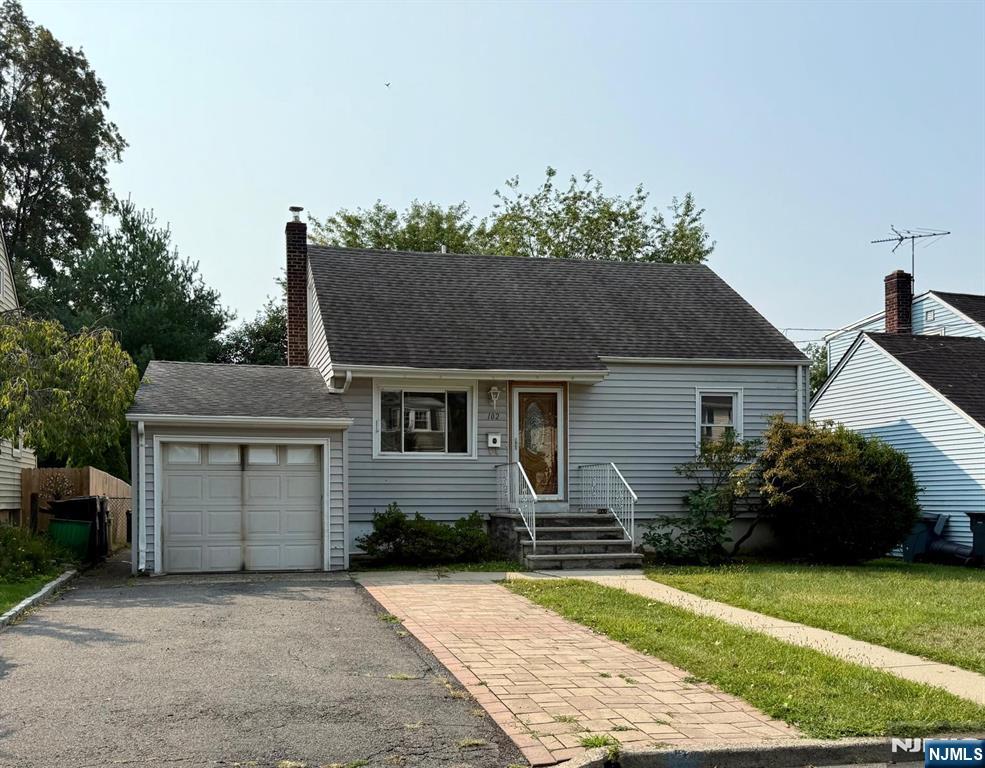 102 Grove Street,Bergenfield, NJ 07621