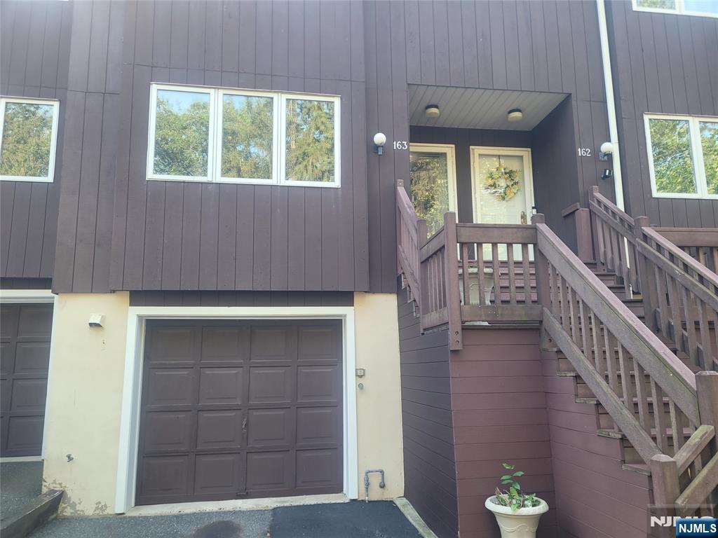 163 Marion Drive,West Orange, NJ 07052