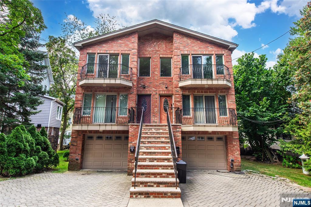 500 Lewis Street,Fort Lee, NJ 07024