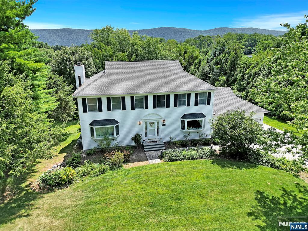 12 Gate Drive,Vernon, NJ 07418